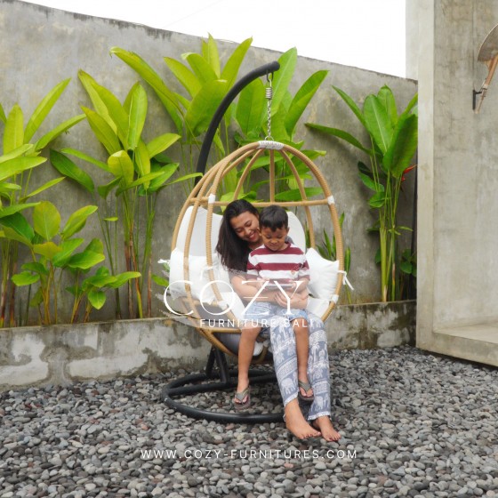 Hanging Chair Type 30