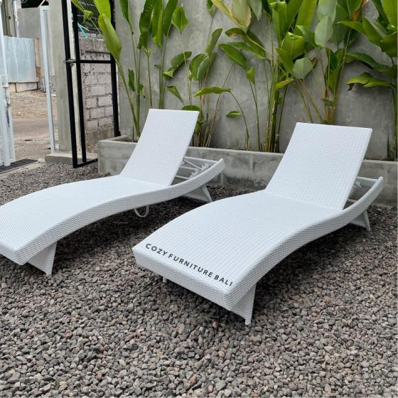 Lounger Type 04 