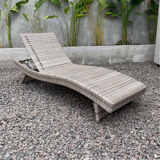 Lounger Type 04 