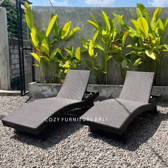 Lounger Type 04 